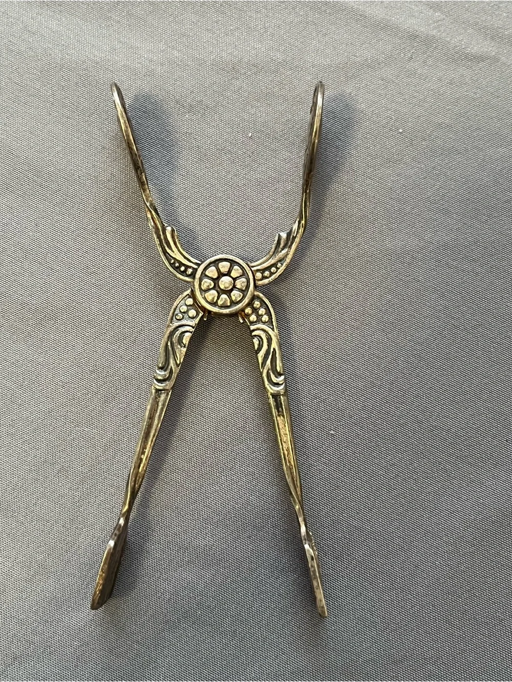 Vintage Nils Johan Of Sweden Art Nouveau Styles Floral Ornate Tidbit/Sugar Tongs